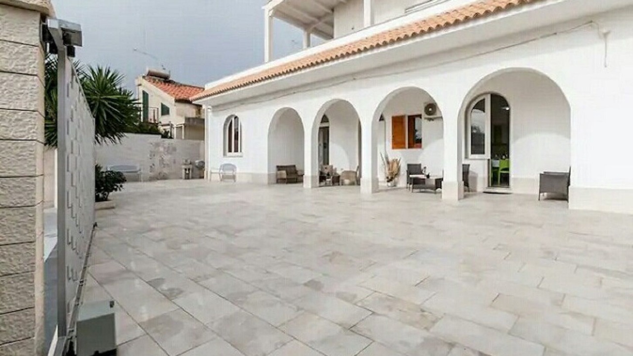 Photo of Outdoor in Avola