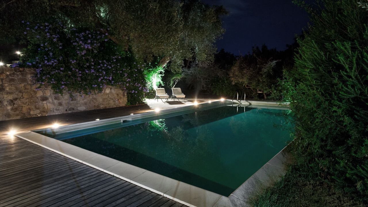 Photo of Outdoor in Mirto