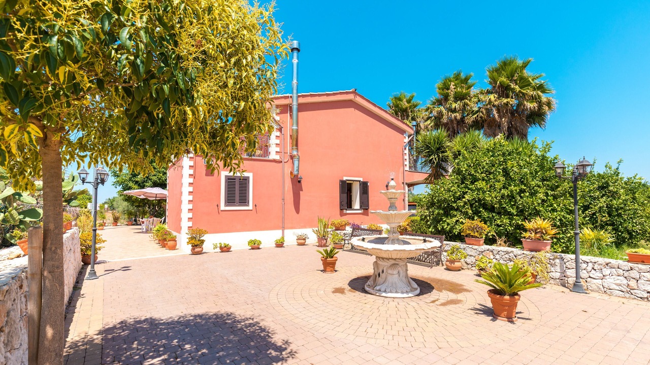 Photo of Patio Balcony in Floridia