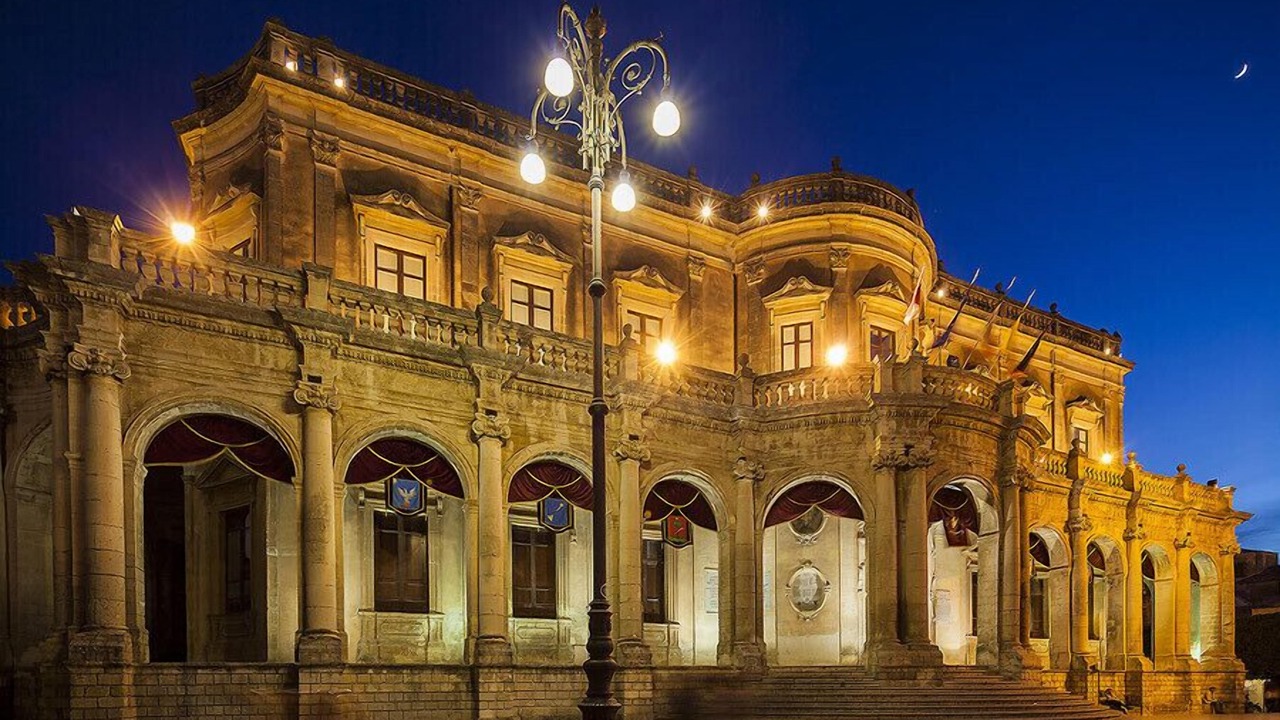 Photo of Others in Noto