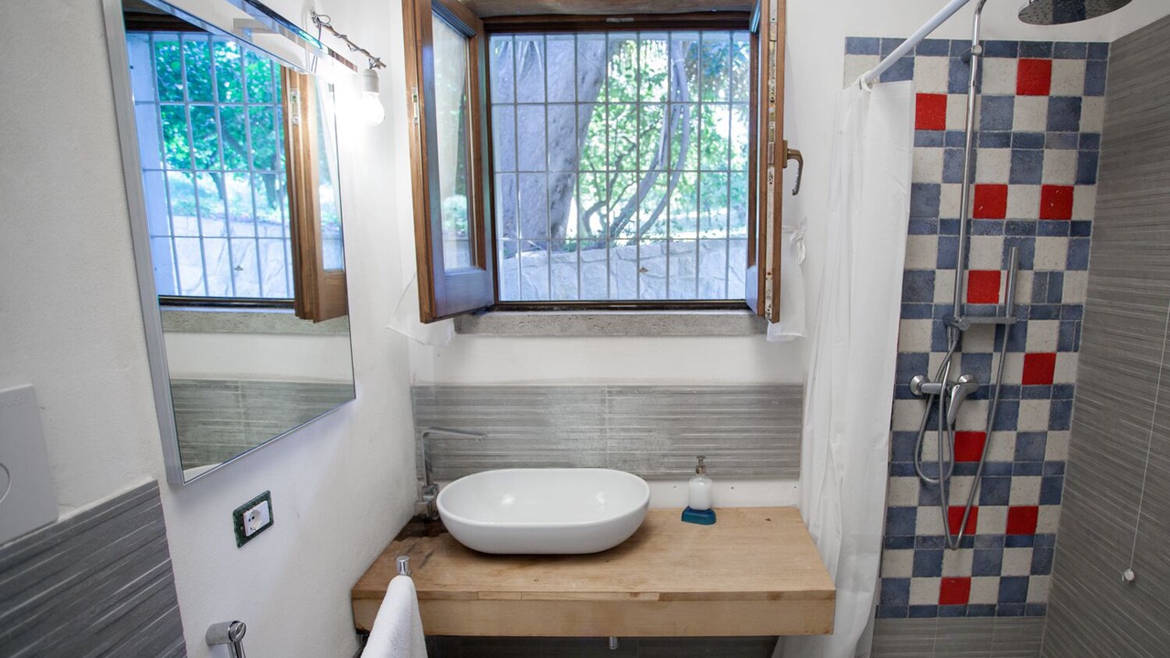 Photo of Bathroom in Mirto