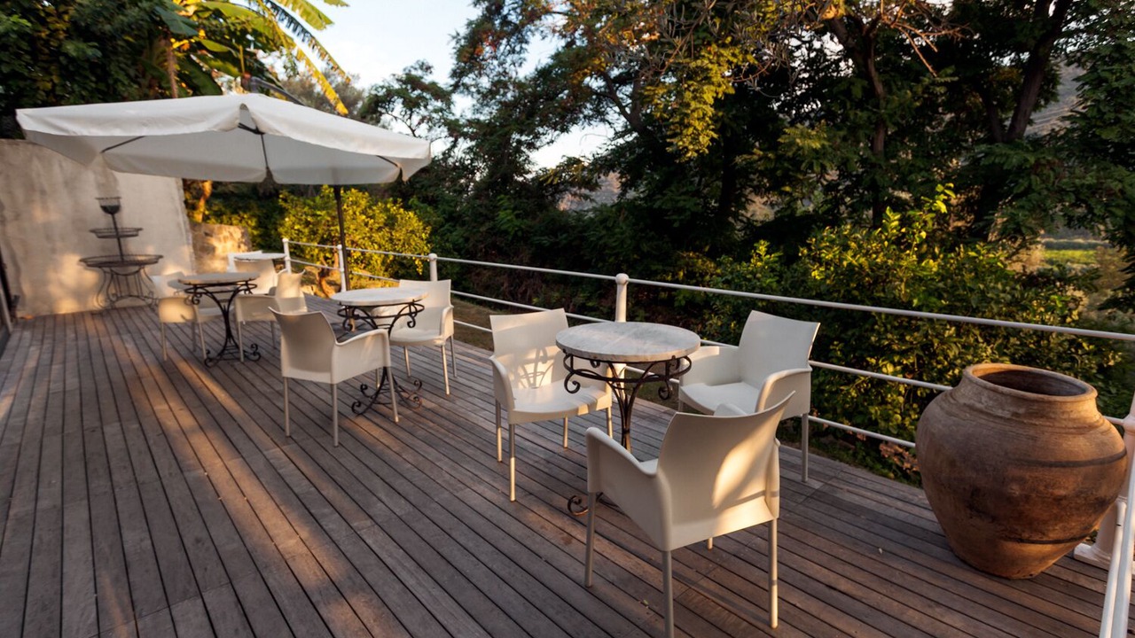 Photo of Outdoor in Mirto