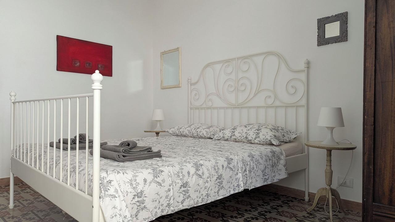 Photo of Bedroom in Trapani City Centre