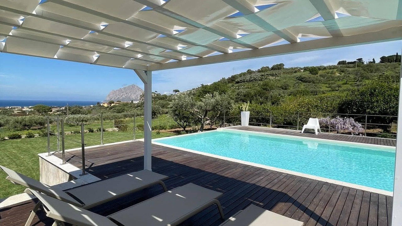 Photo of Outdoor in Bonagia