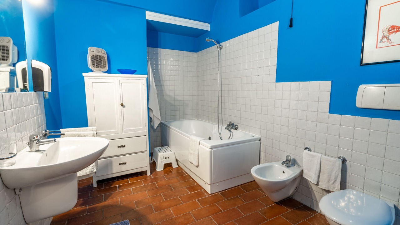 Photo of Bathroom in Old Town