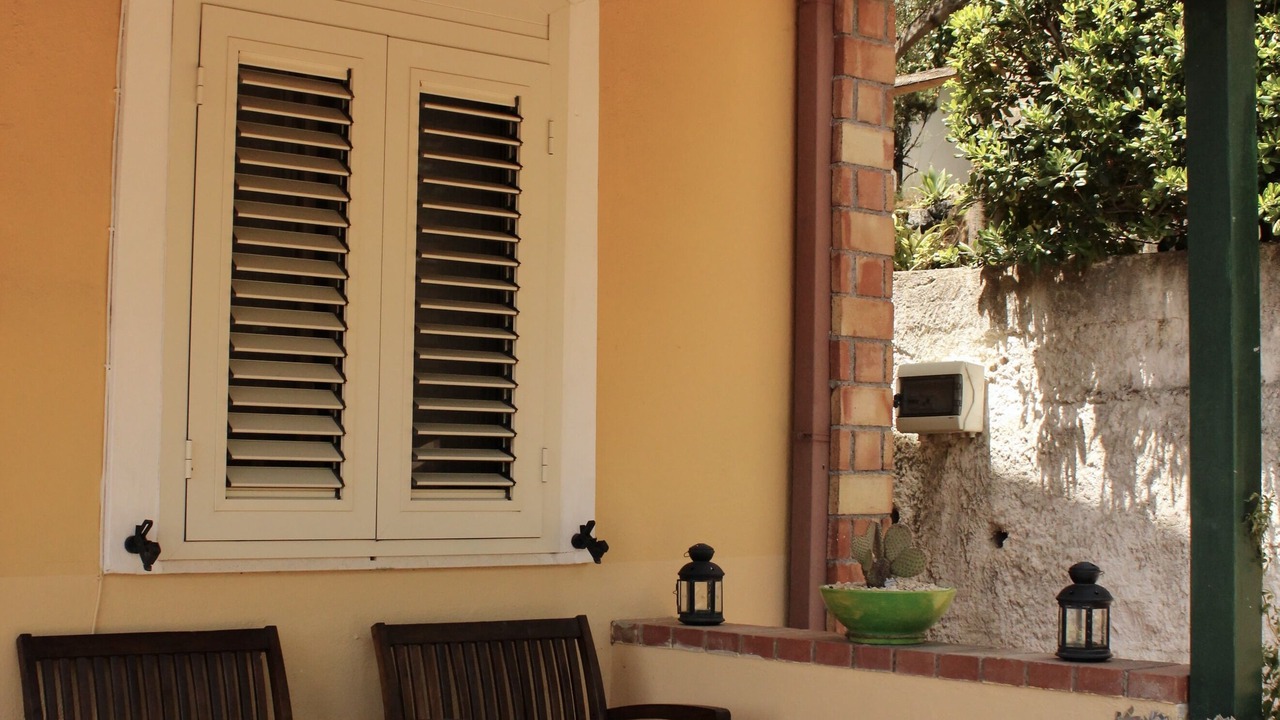 Photo of Patio Balcony in Mitogio