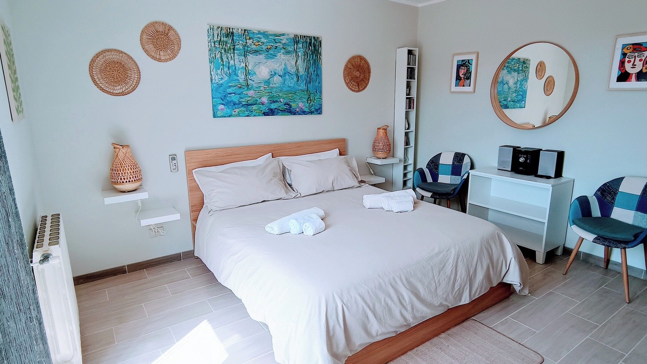 Photo of Bedroom in Mitogio