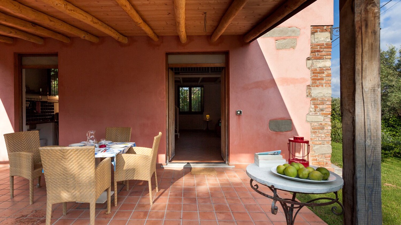 Photo of Outdoor in Mirto