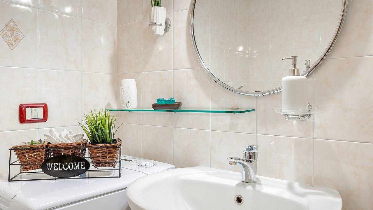 Photo of Bathroom in Catania City Centre