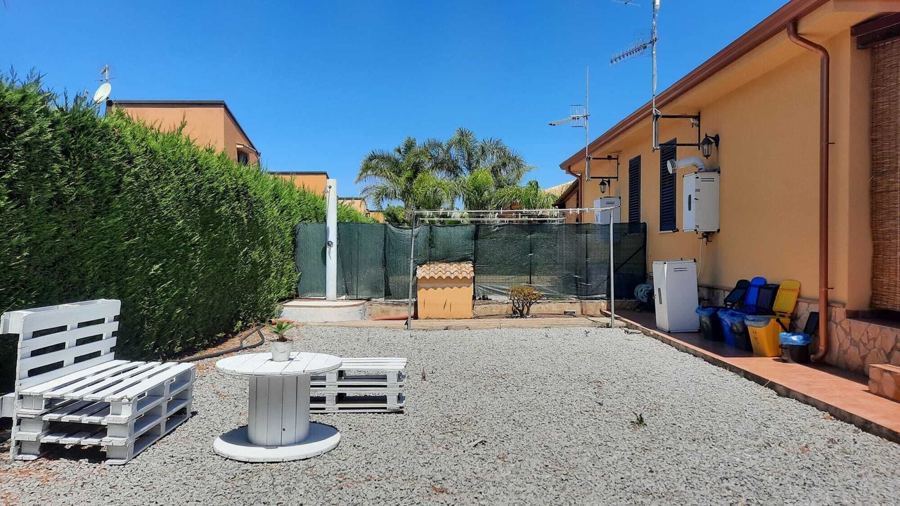 Photo of Patio Balcony in Campofelice di Roccella