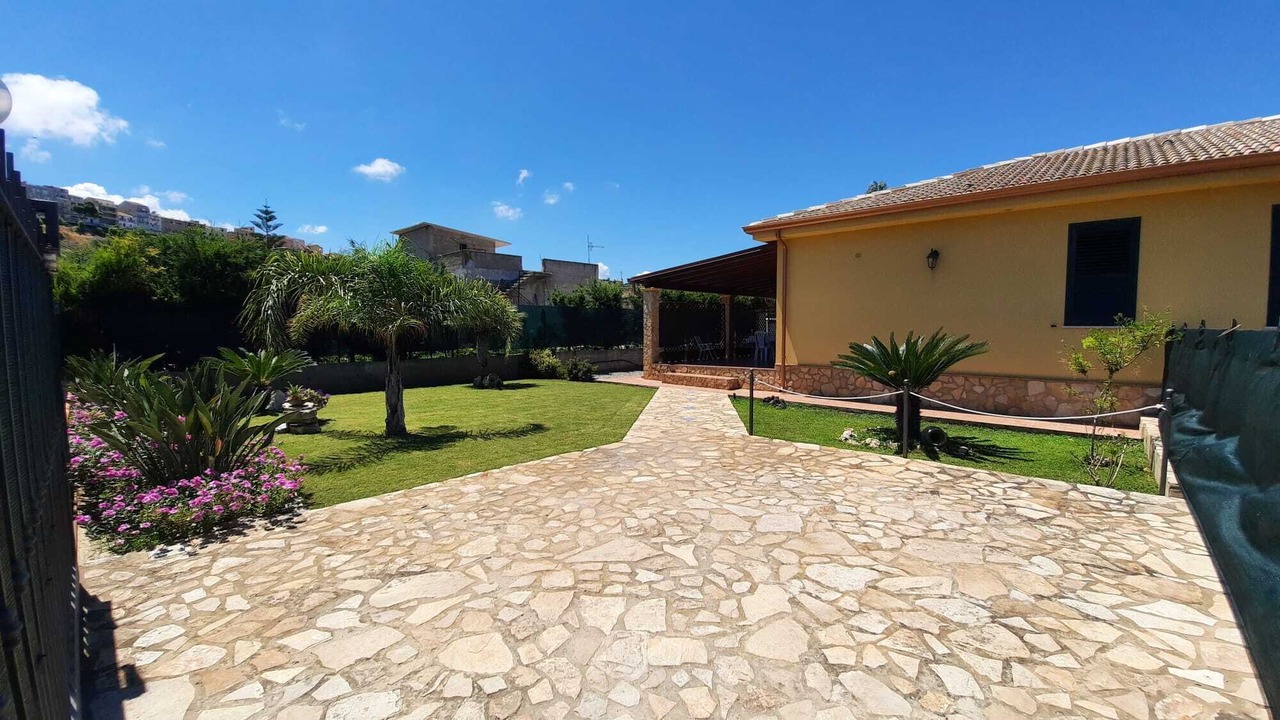 Photo of Outdoor in Campofelice di Roccella