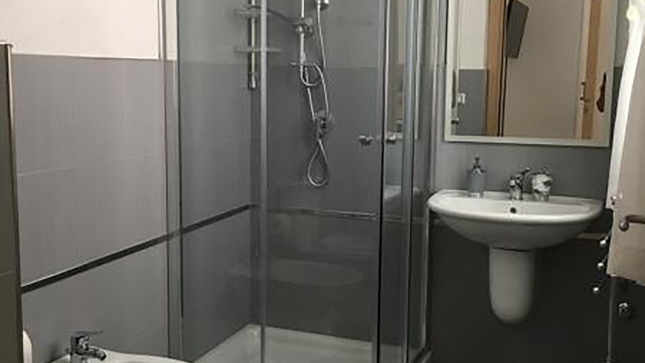 Photo of Bathroom in Floridia