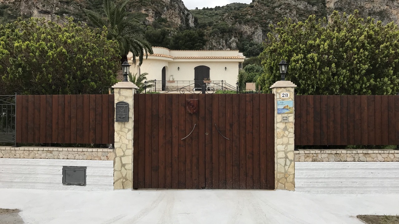 Photo of Outdoor in Bonagia