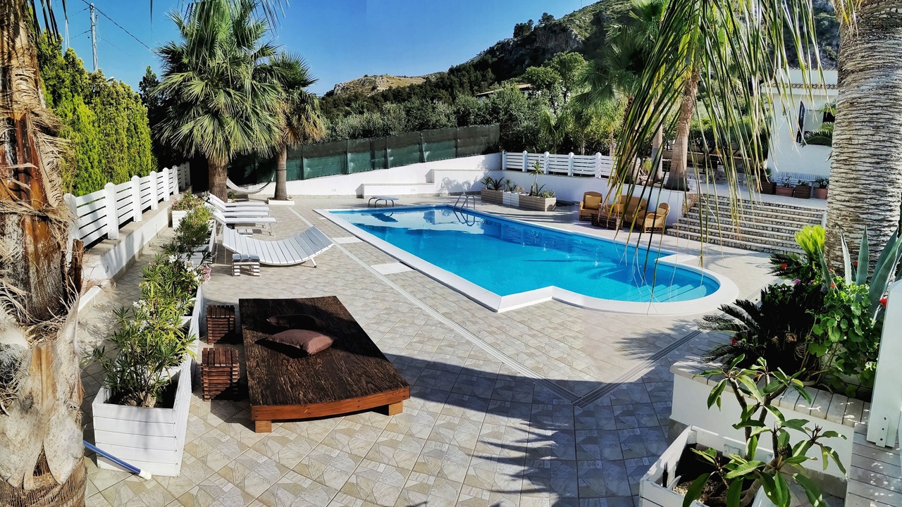 Photo of Outdoor in Bonagia