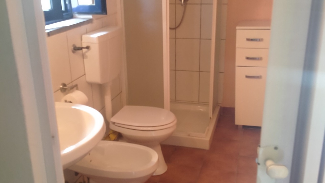 Photo of Bathroom in Leni