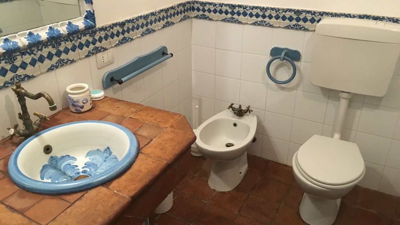 Photo of Bathroom in Sciacca Historic Centre