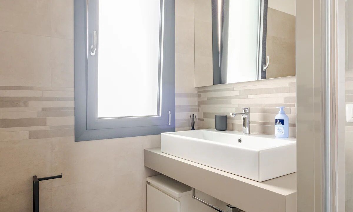 Photo of Bathroom in Syracuse