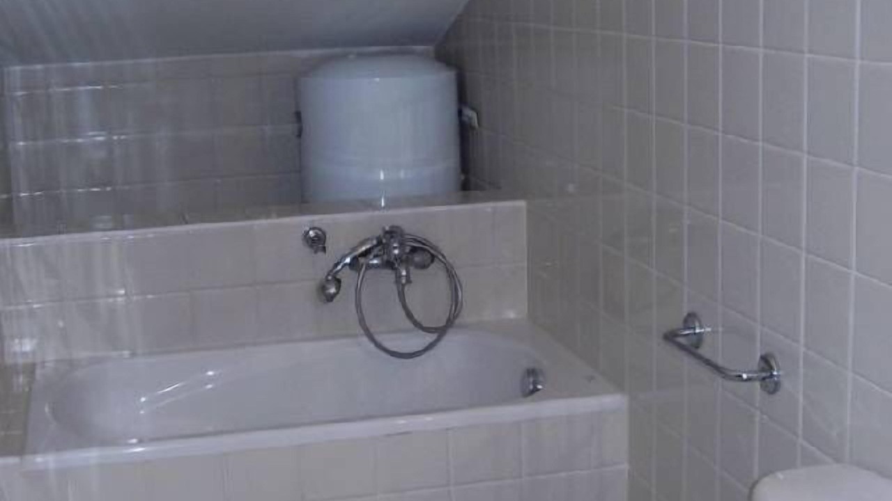 Photo of Bathroom in Brucoli
