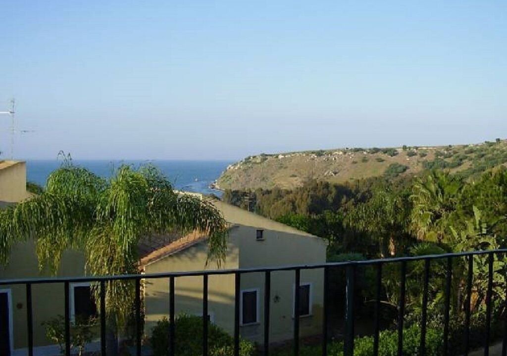 Photo of Outdoor in Brucoli