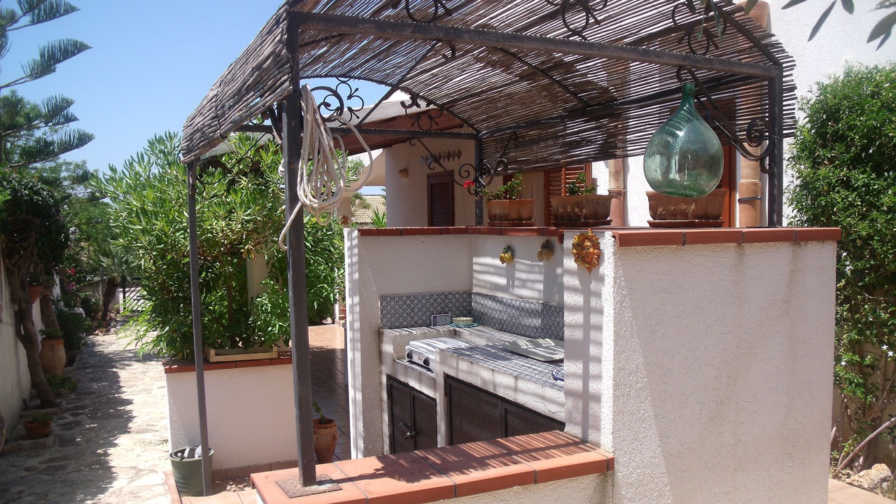 Photo of Patio Balcony in Macari