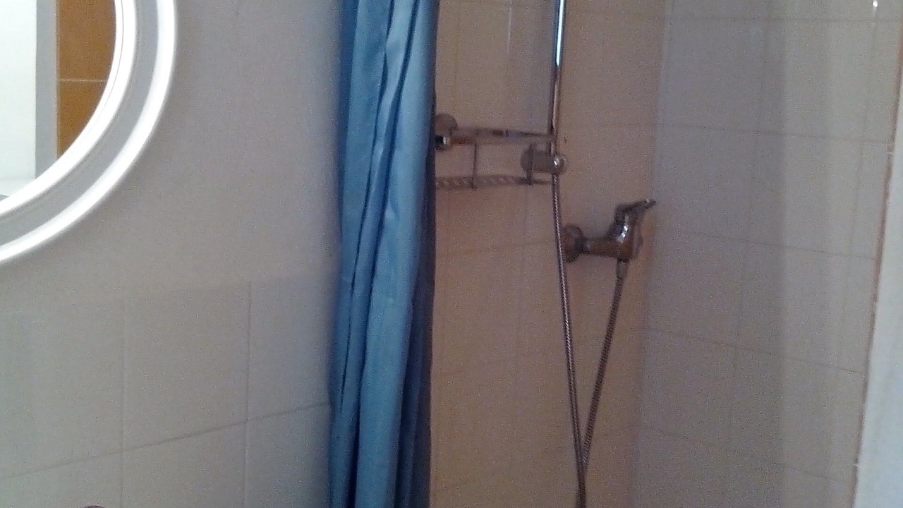 Photo of Bathroom in Leni