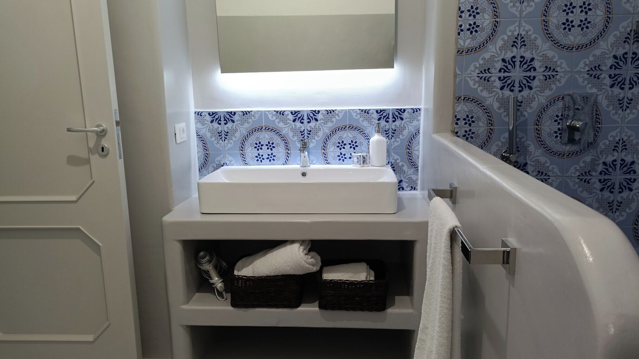 Photo of Bathroom in Lipari Historic Centre
