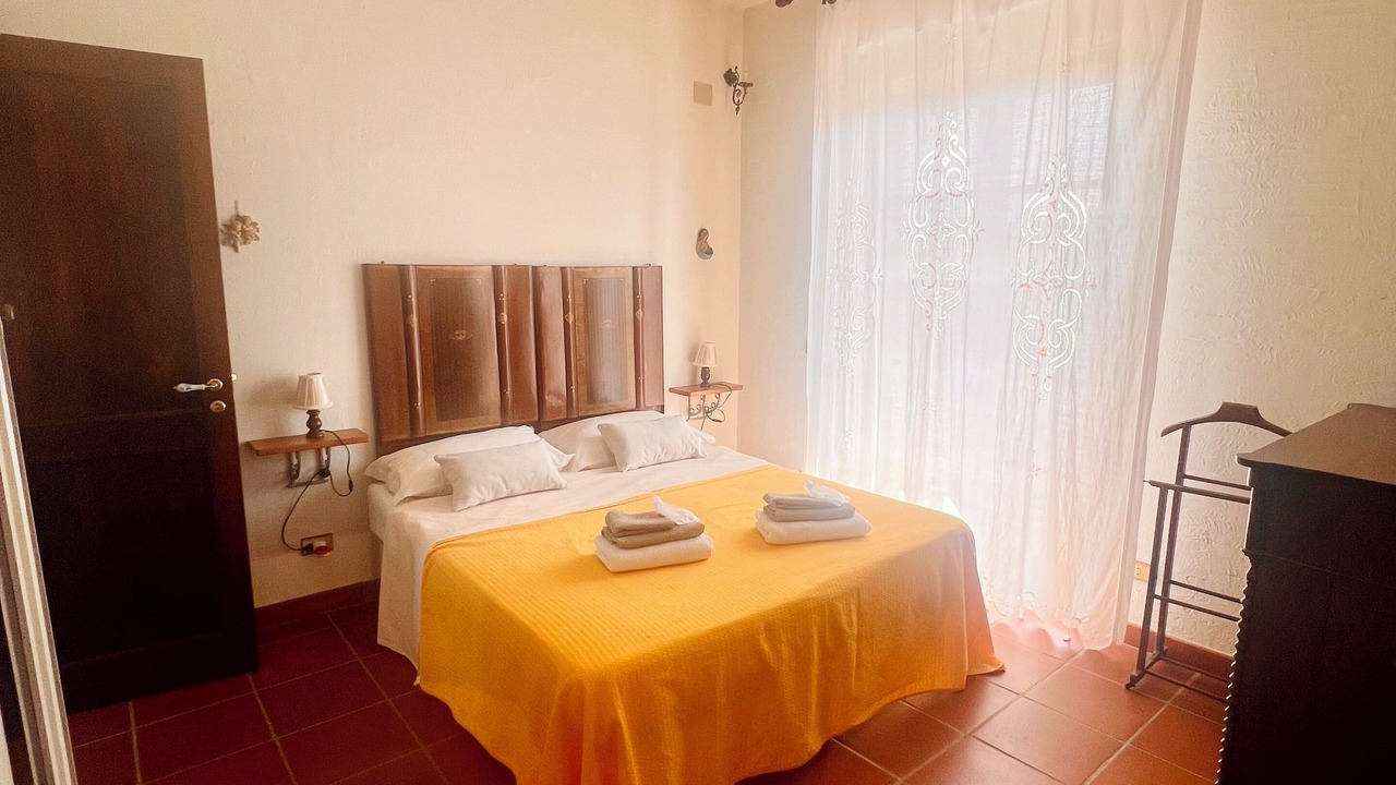Photo of Bedroom in Naso