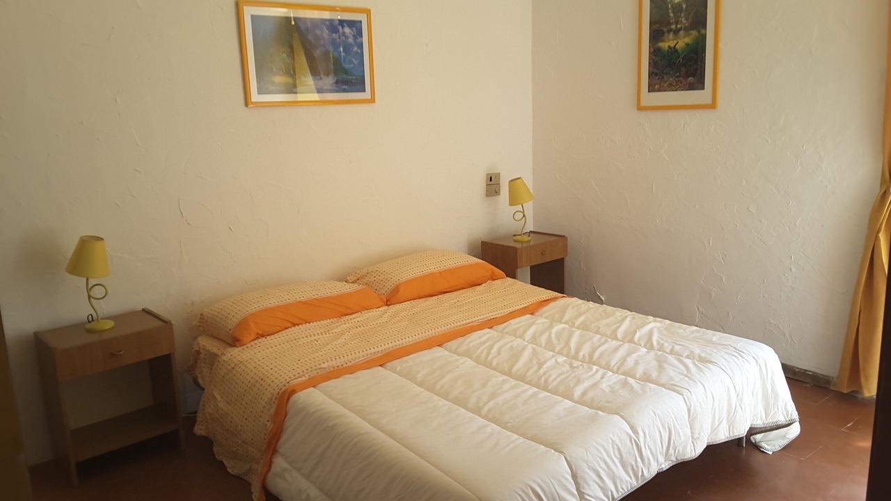 Photo of Bedroom in Costa Saracena-Castelluccio
