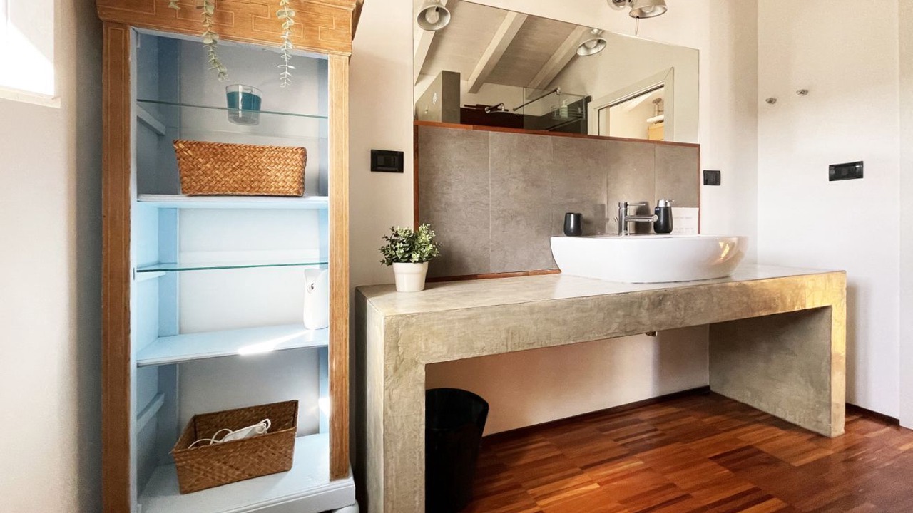 Photo of Bathroom in Old Town