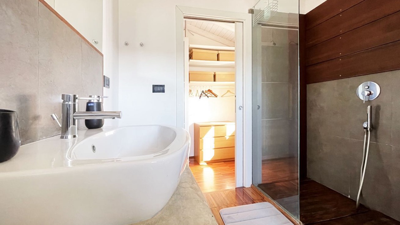 Photo of Bathroom in Old Town