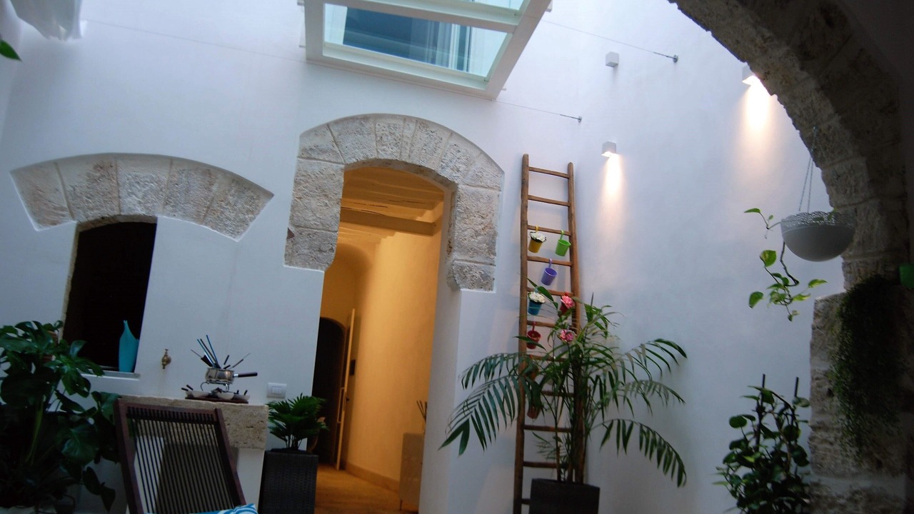 Photo of Patio Balcony in Alcamo Historic Center