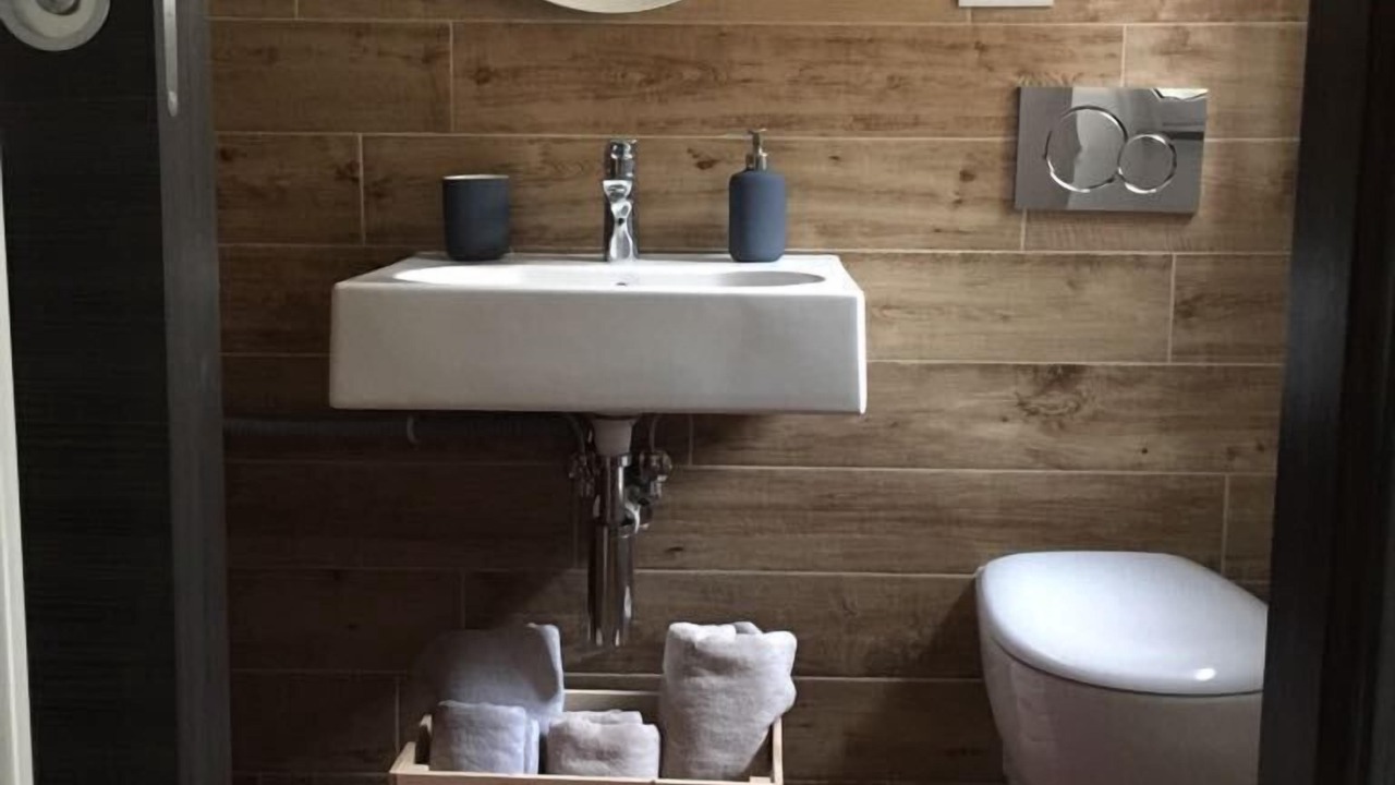 Photo of Bathroom in Picanello-Ognina-Barriera-Canalicchio
