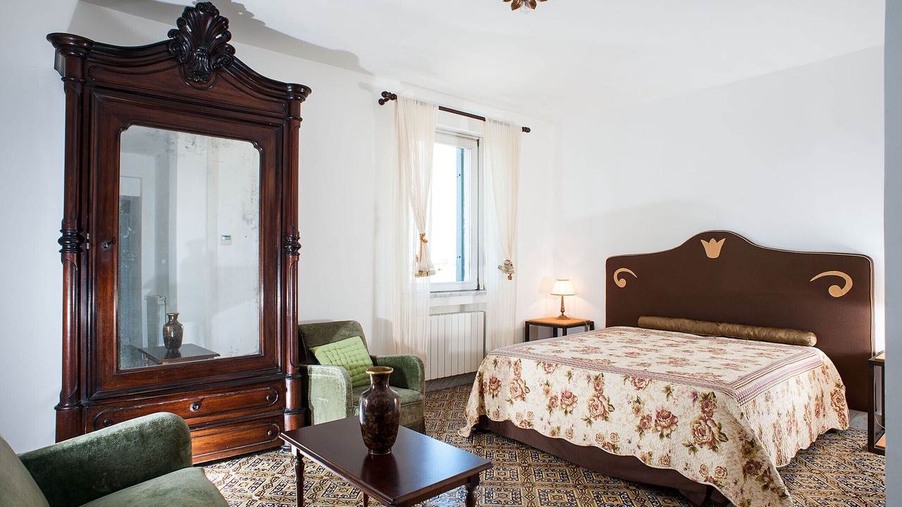 Photo of Bedroom in Paceco