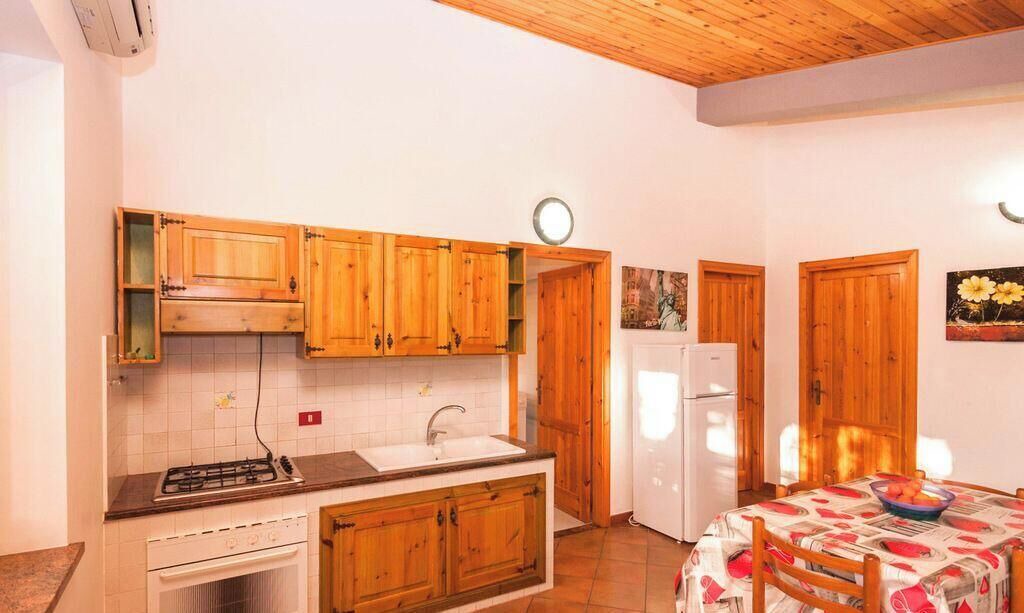 Photo of Kitchen in Campofelice di Roccella