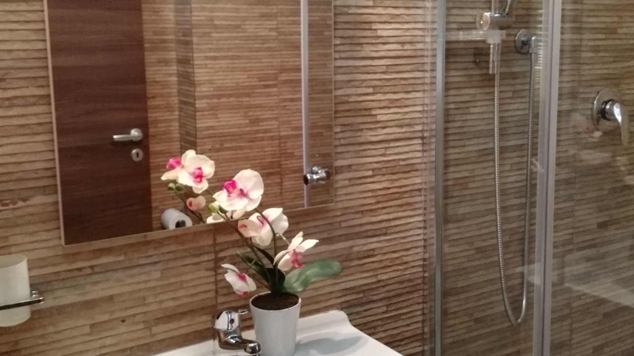 Photo of Bathroom in Alcamo Historic Center