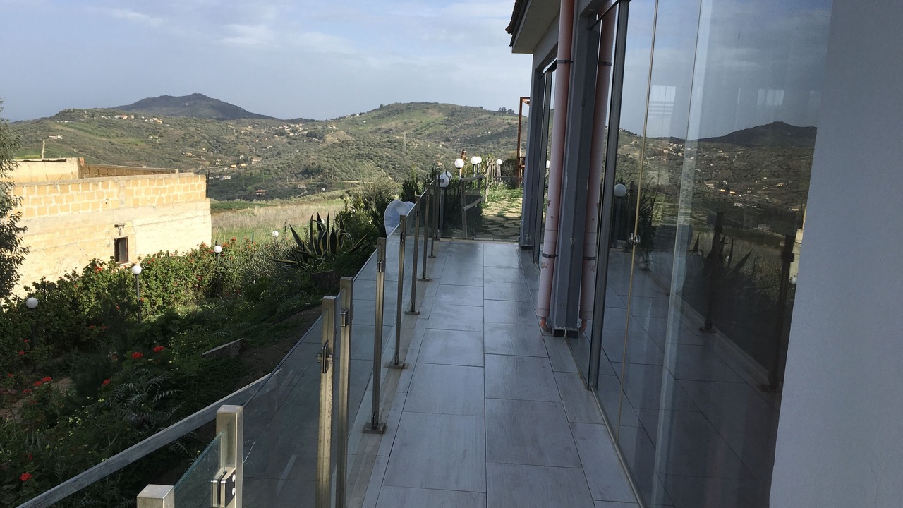 Photo of Patio Balcony in Misilmeri