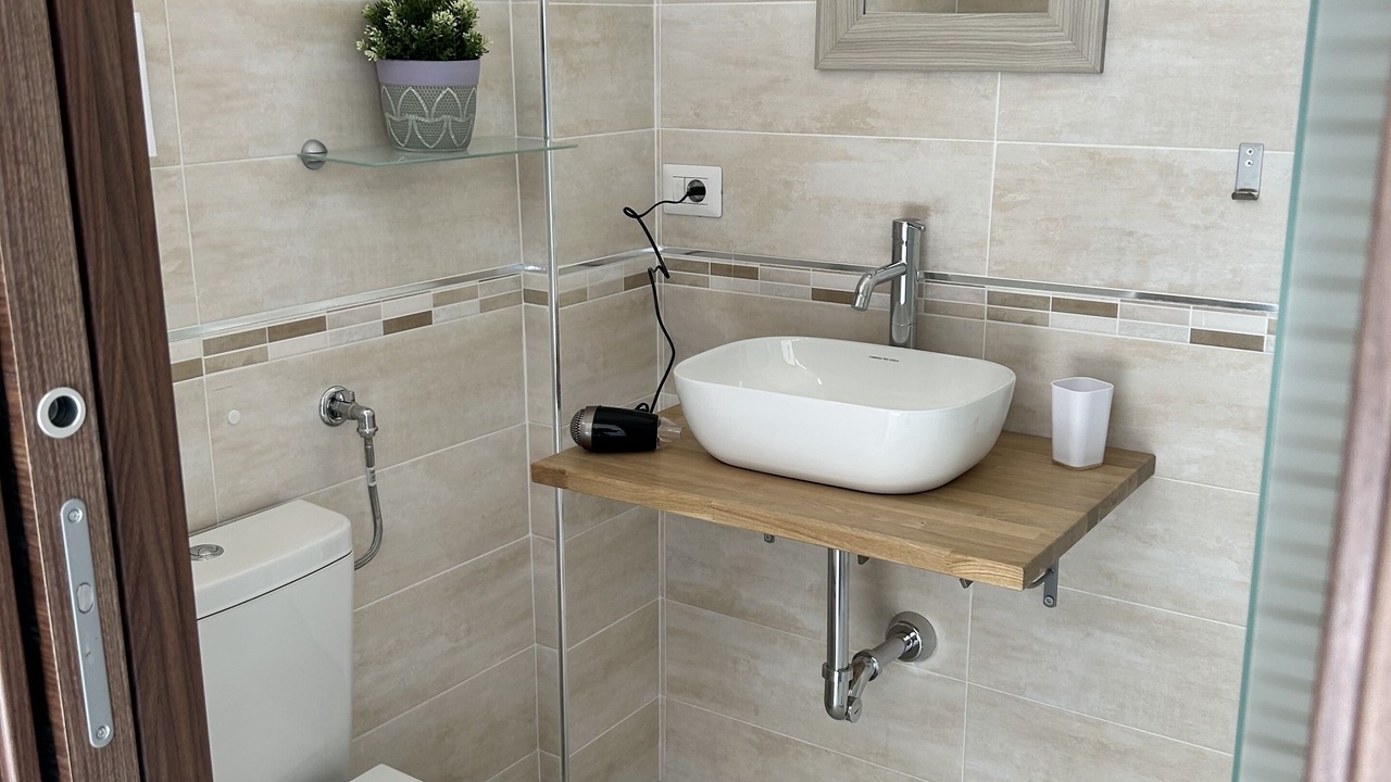 Photo of Bathroom in Fanusa