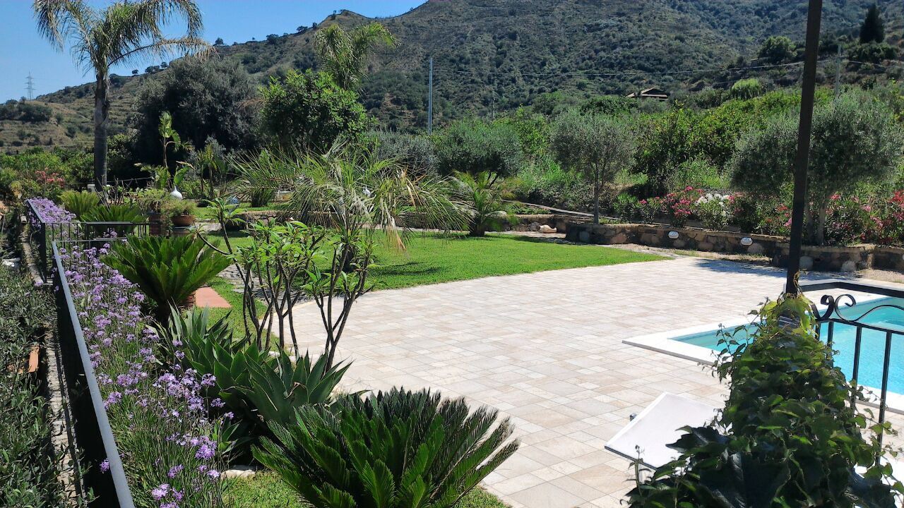 Photo of Outdoor in Mitogio