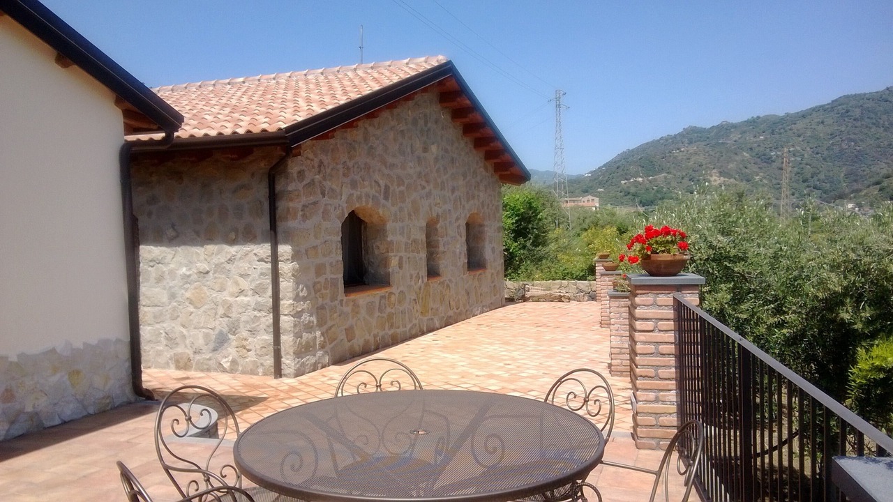 Photo of Outdoor in Mitogio