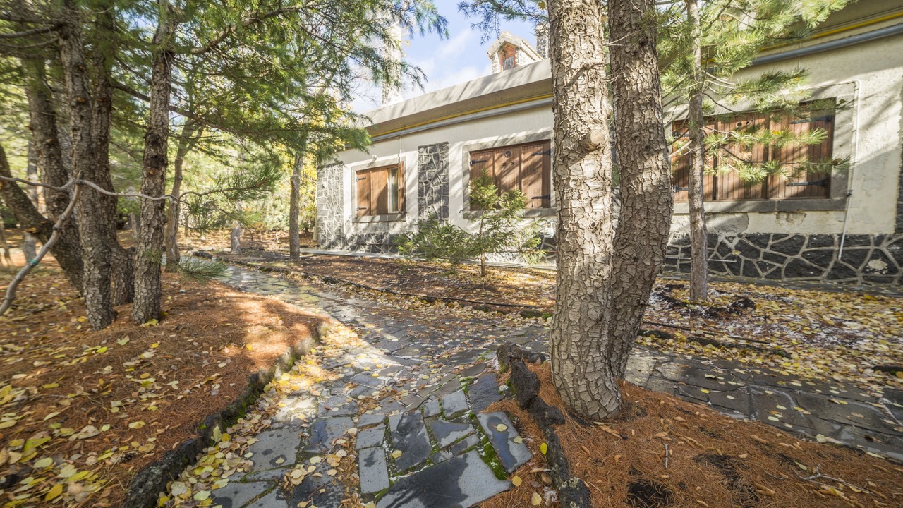 Photo of Outdoor in Ragalna