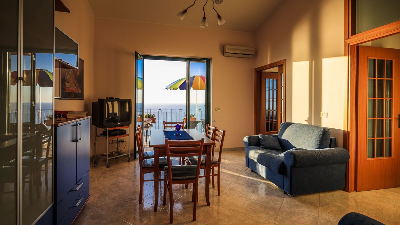 Photo of Livingroom in Piraino
