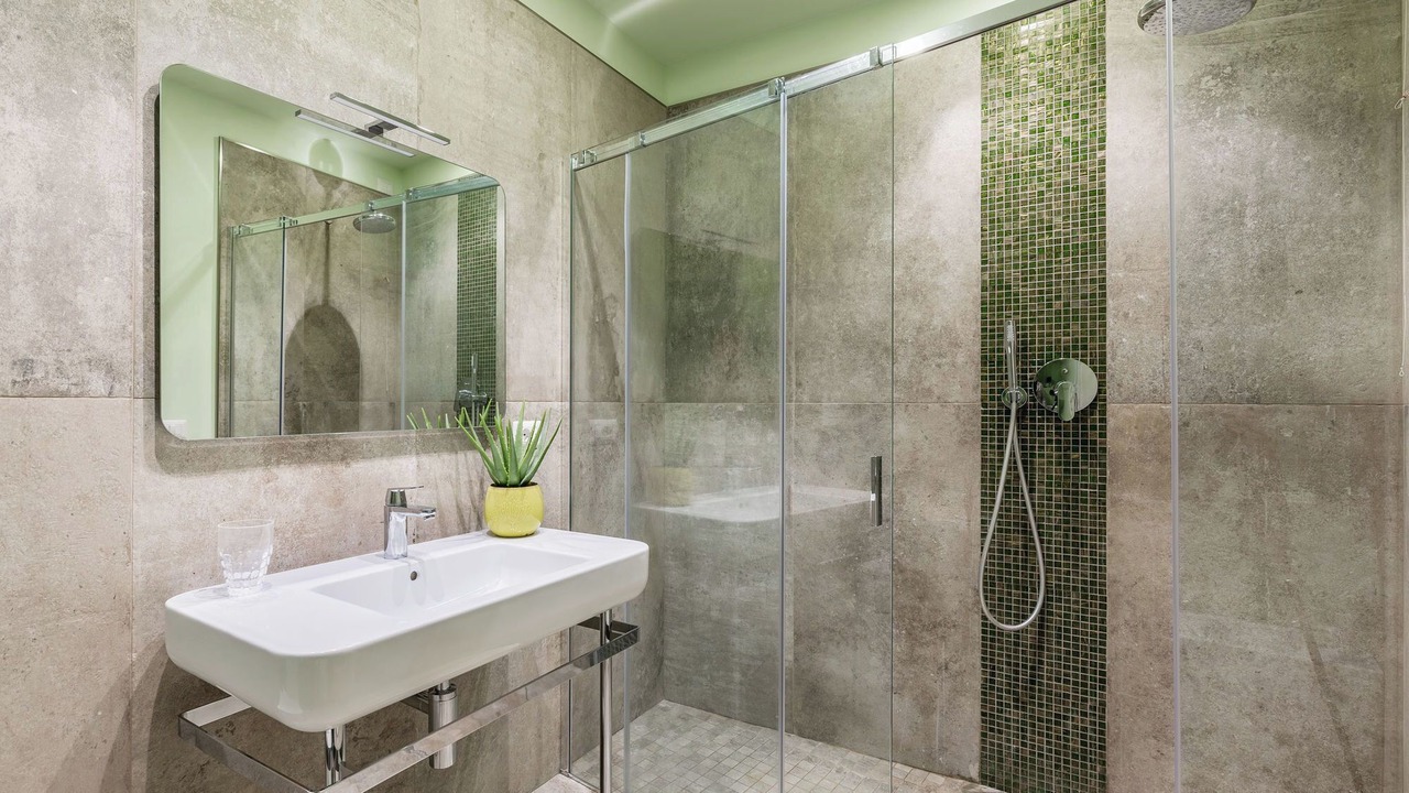 Photo of Bathroom in Taormina City Centre