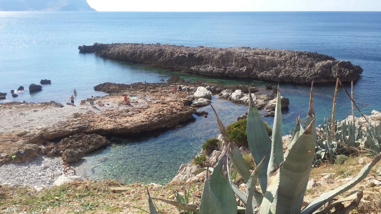 Photo of Others in Macari