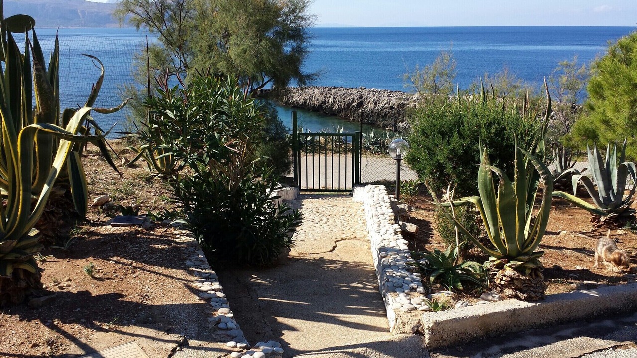 Photo of Outdoor in Macari