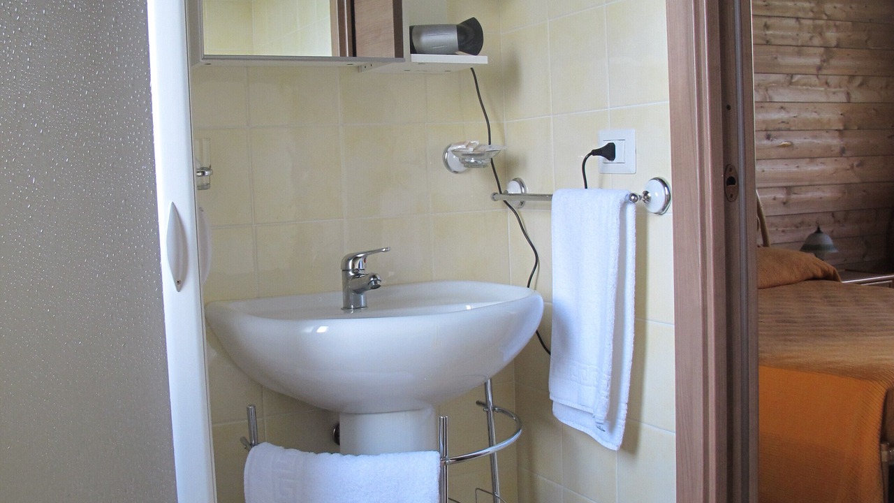 Photo of Bathroom in Caronia