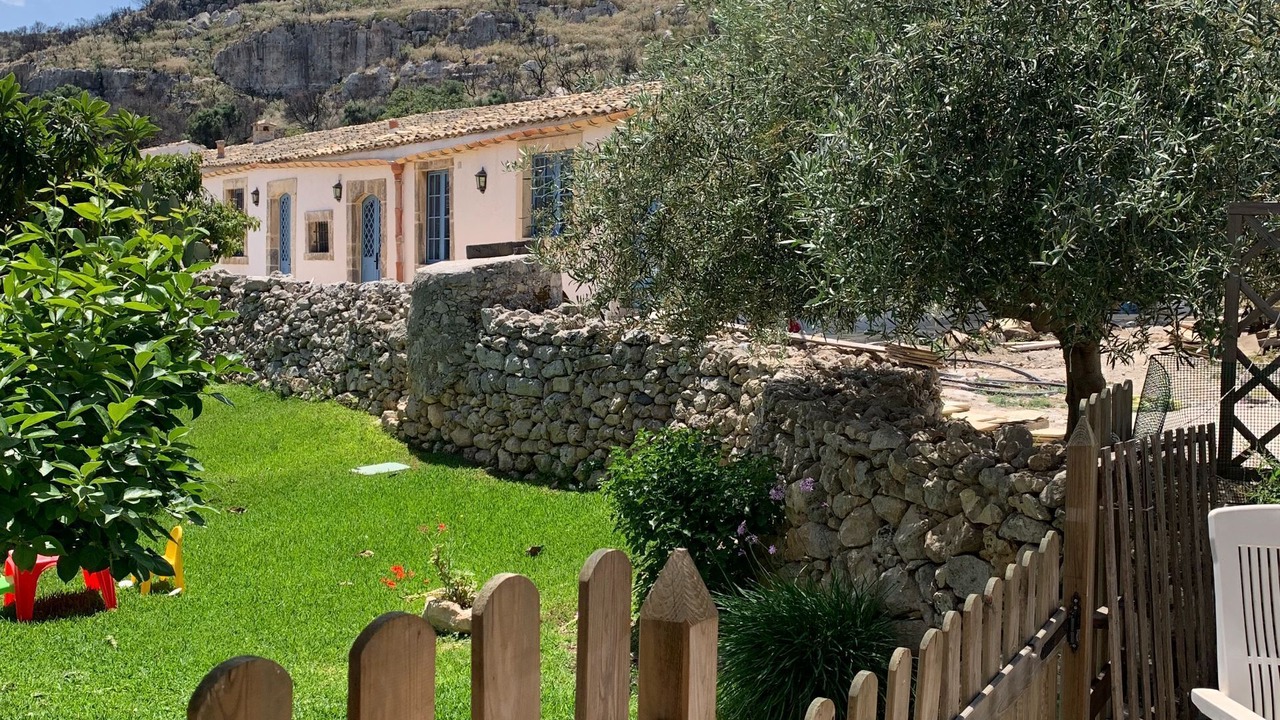 Photo of Outdoor in Melilli