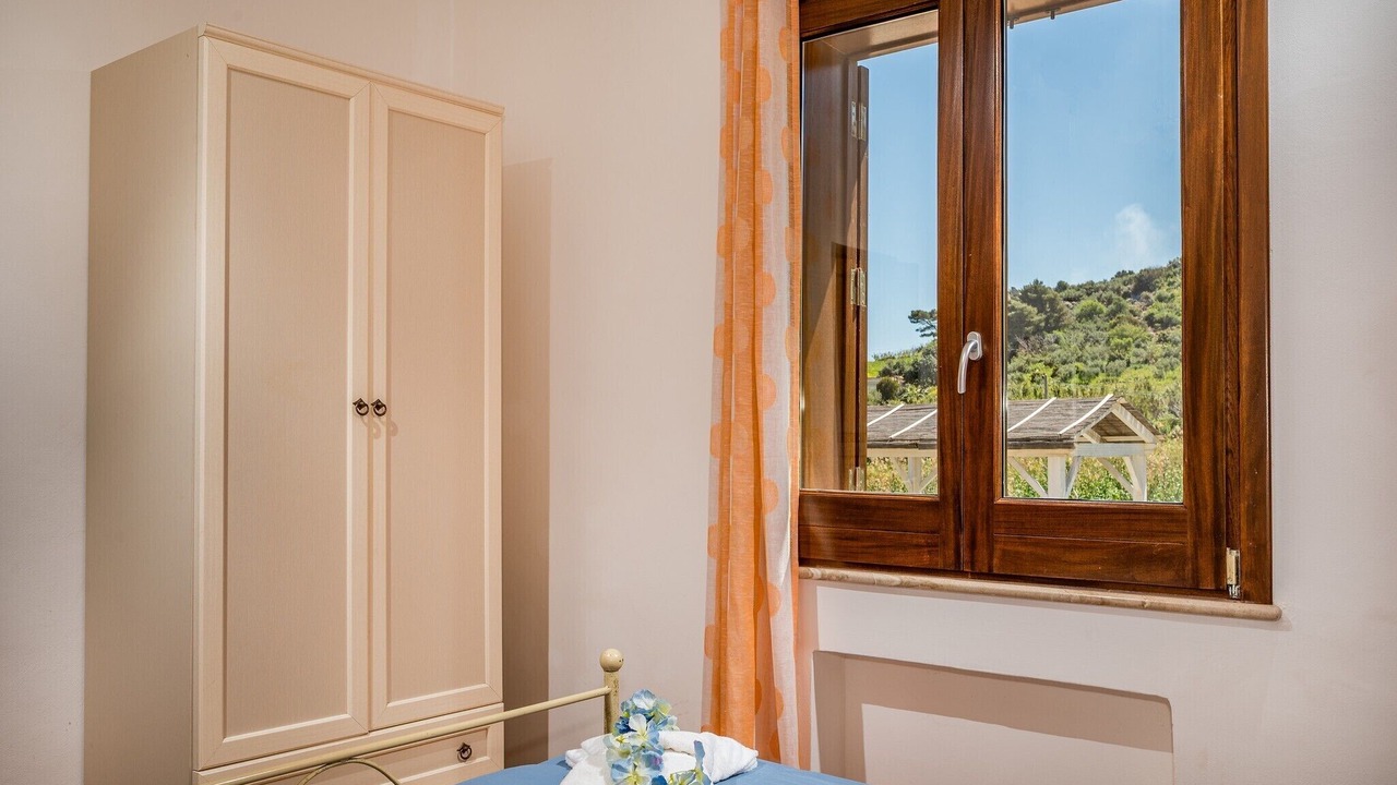 Photo of Bedroom in Scopello