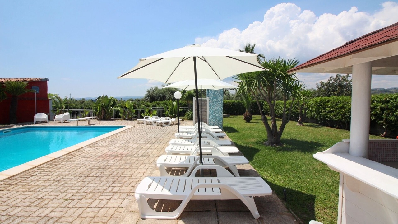 Photo of Outdoor in Solarino