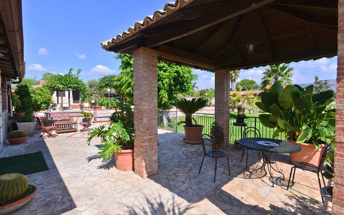 Photo of Outdoor in Solarino