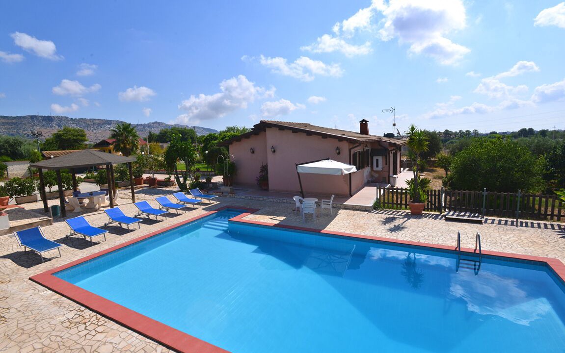 Photo of Outdoor in Solarino